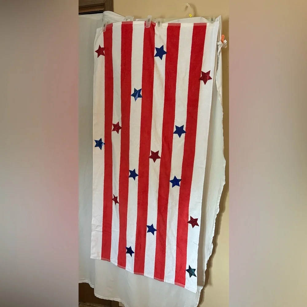 Mainstays‎ Navy/White & Red/White Striped Beach Towel set